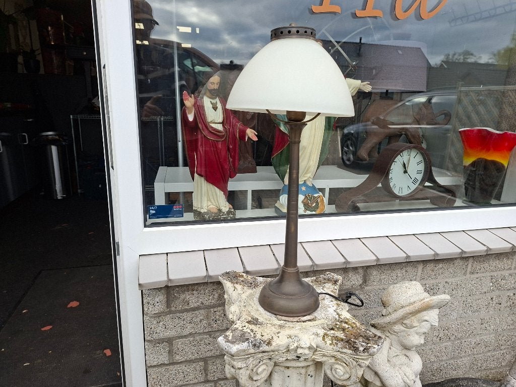 mooie in nieuwstaat vintage franse bronse tafel lamp, Ophalen of Verzenden, Zo goed als nieuw, E27 (groot), Led-lamp