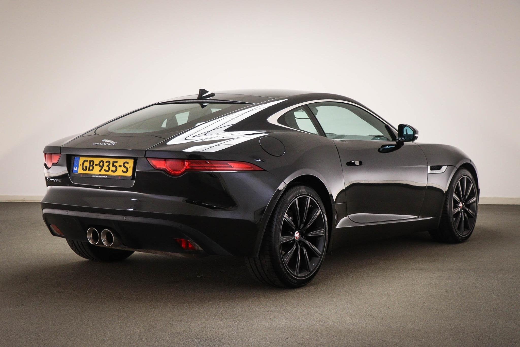 Jaguar F-TYPE 3.0 V6 Coupé | PANORAMADAK | CLIMA | STUURVER, Auto's, Automaat, Achterwielaandrijving, 2995 cc, Met garantie (alle)