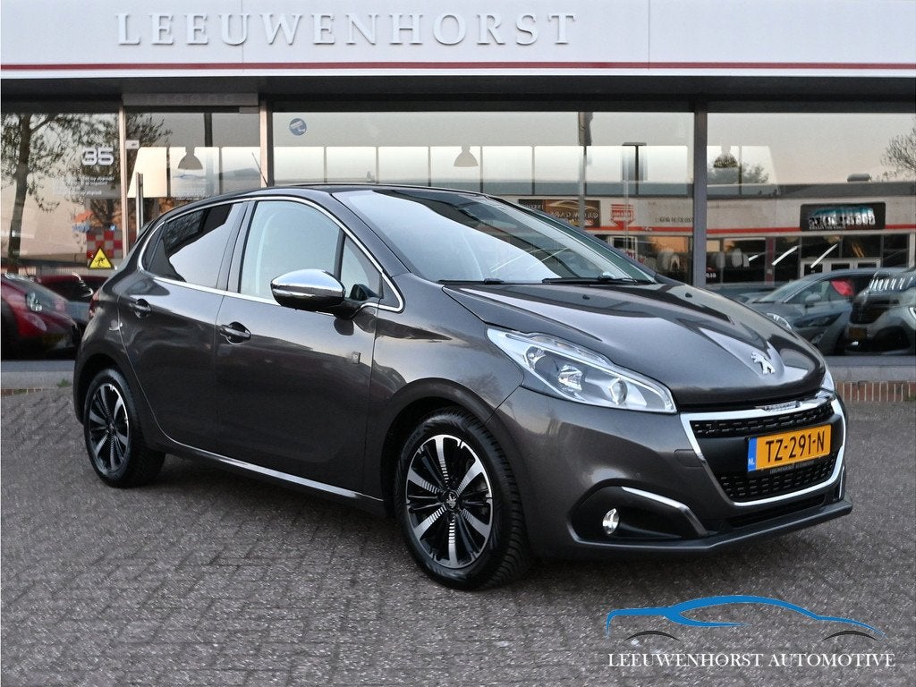 Peugeot 208 1.2 PureTech Tech Edition AUTOMAAT, camera, clim, Auto's, Stof, Gebruikt, Euro 6, 1199 cc