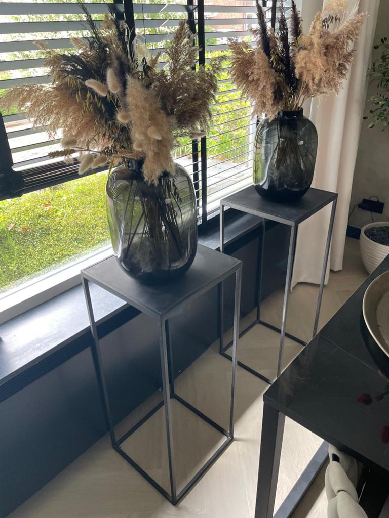 2x metalen zuil 35x35x85cm, Huis en Inrichting, Woonaccessoires | Zuilen en Pilaren, Ophalen, Zo goed als nieuw