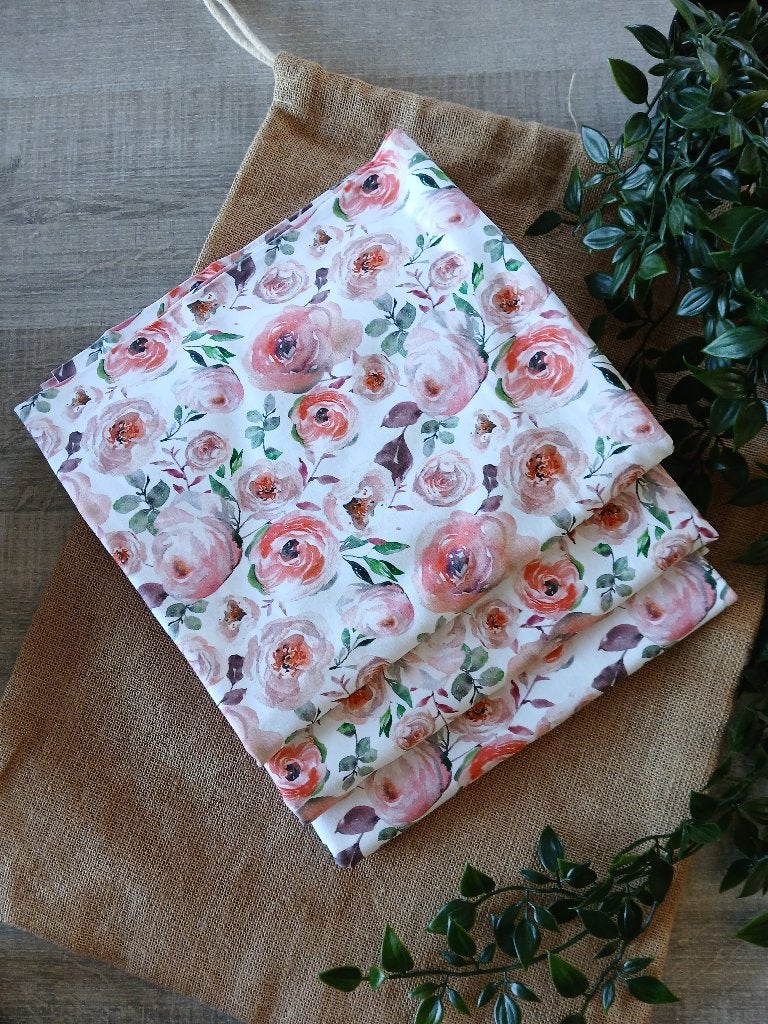 Laatste coupons jersey stoffen met bloemenprints, Overige kleuren, 120 cm of meer, Nieuw, Ophalen of Verzenden