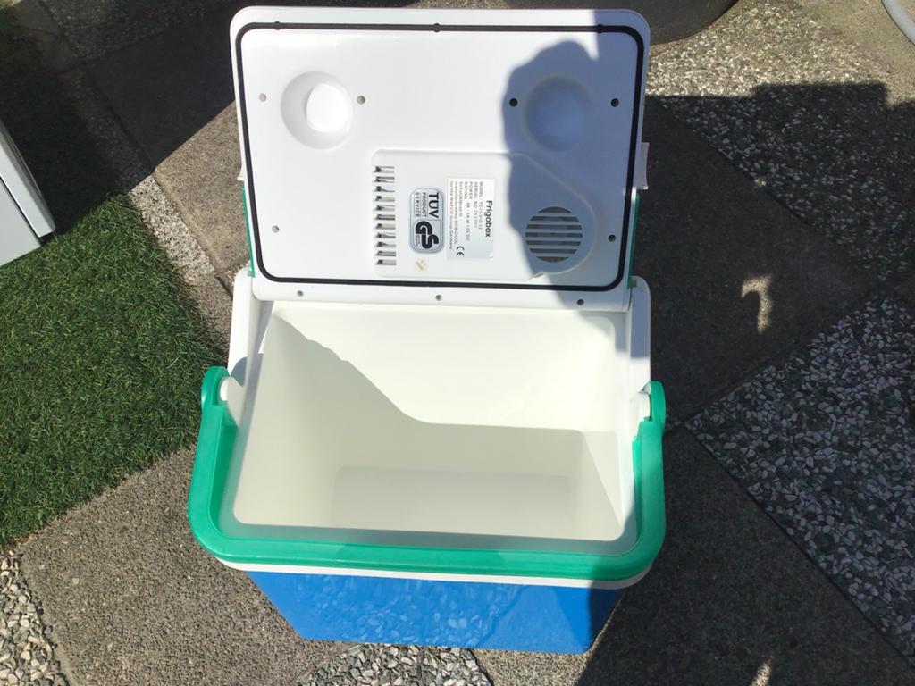 Koelbox frigobox 12 volt in goede staat ., Ophalen of Verzenden, Zo goed als nieuw, Elektrisch