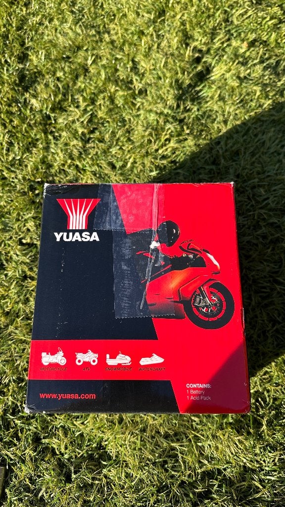 YUASA YT14B-BS Motoraccu - Nieuw in doos, Ophalen of Verzenden, Nieuw