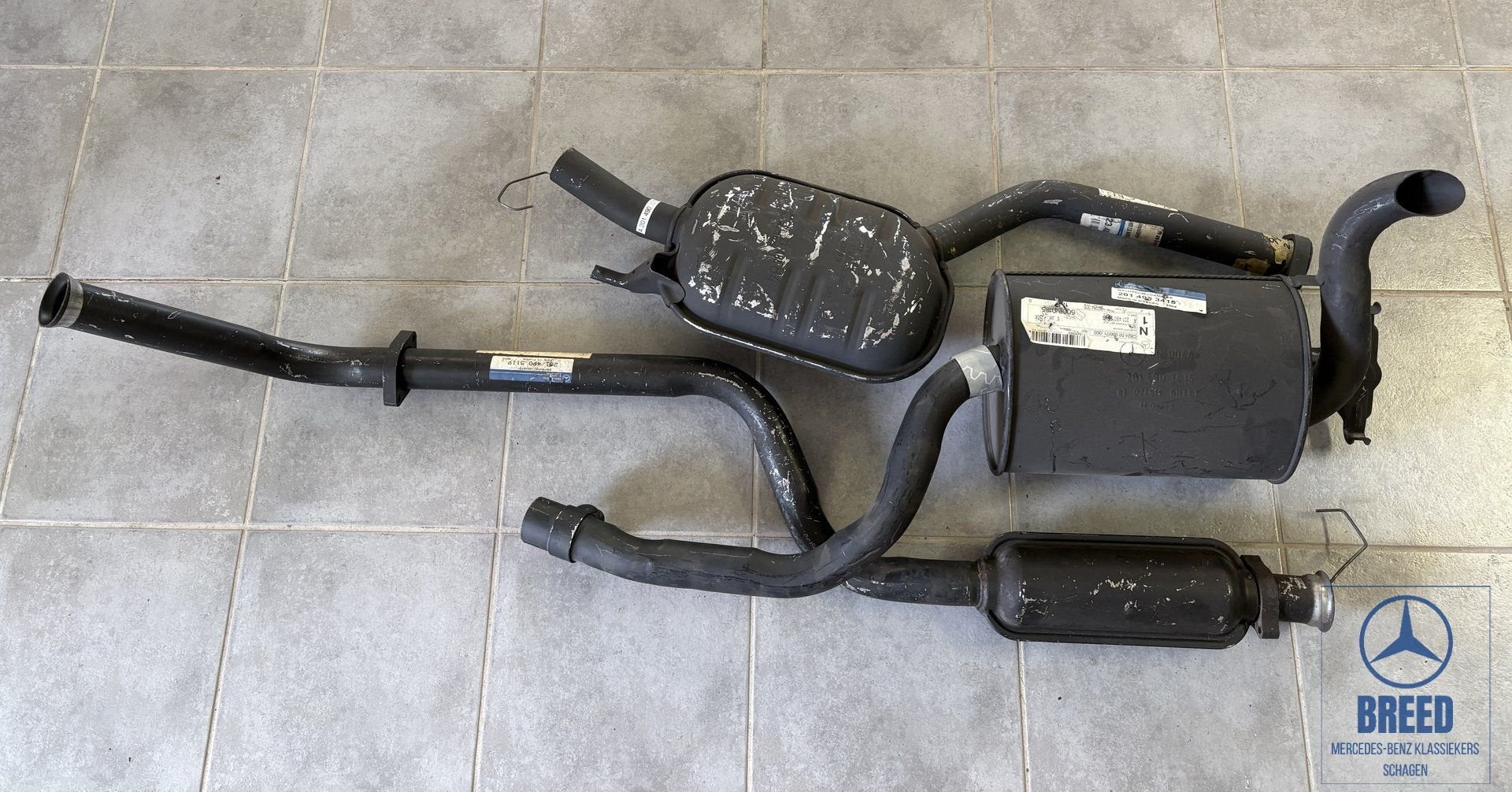 NOS complete uitlaat voor Mercedes-Benz W201 190D 2.5, Ophalen, -, Nieuw, -