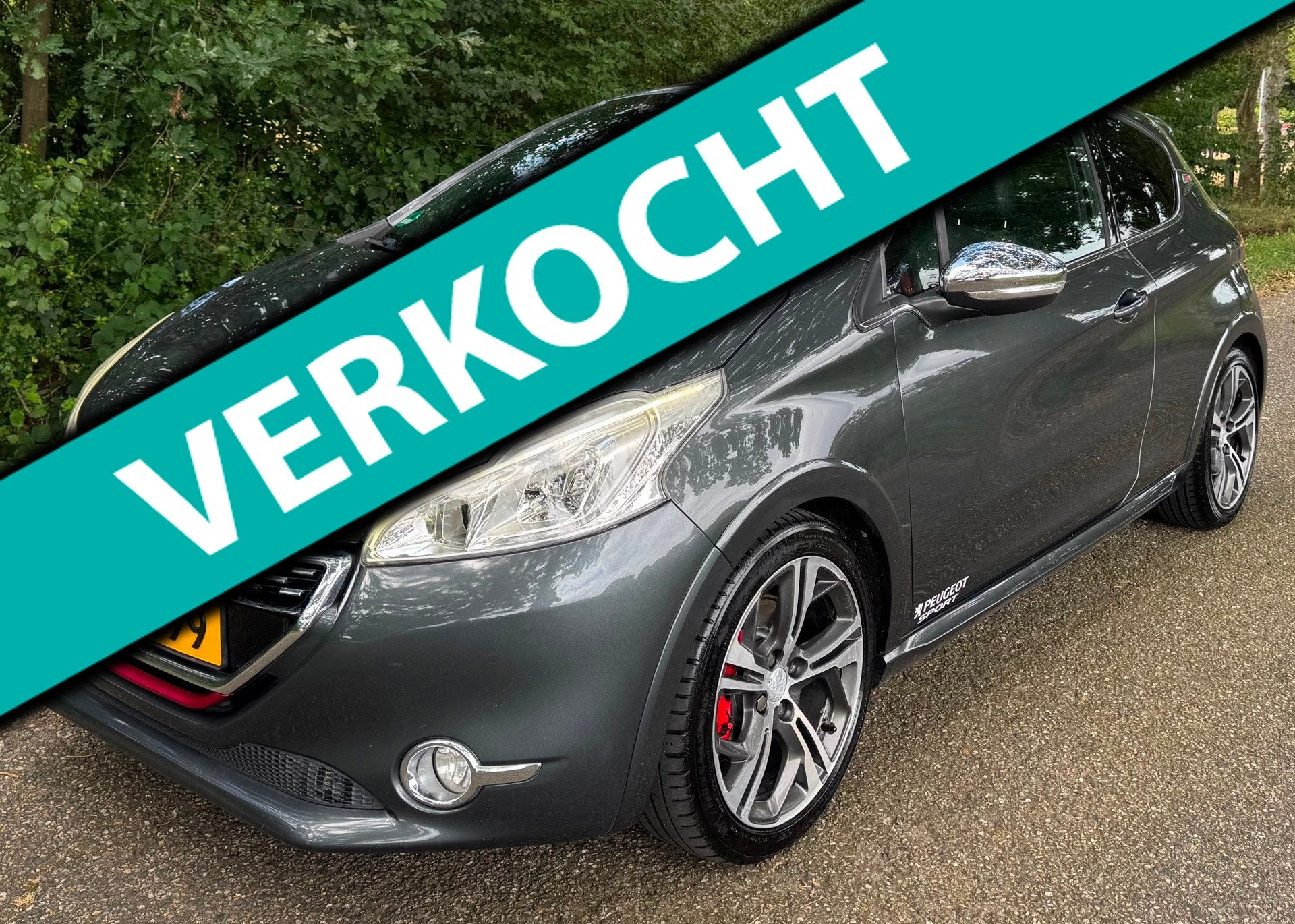 Peugeot 208 1.6 GTi 200PK 2013 NAVI PANORAMADAK CLIMA GOED O, Auto's, Voorwielaandrijving, Euro 5, Gebruikt, Zwart
