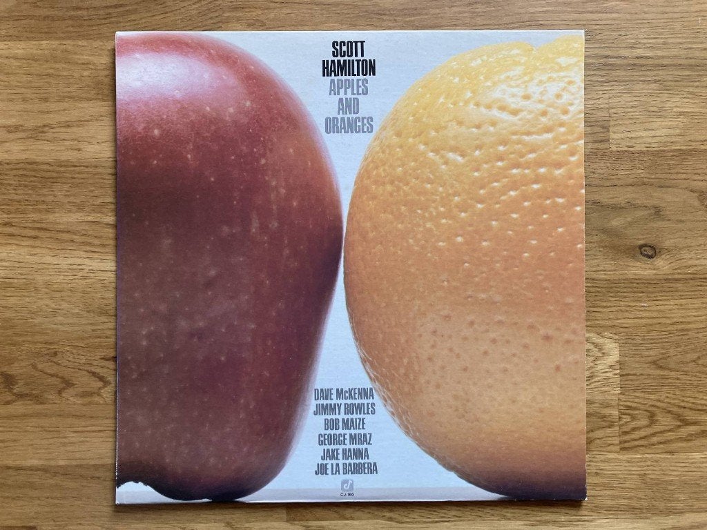 Scott Hamilton / Apples And Oranges, Cd's en Dvd's, Vinyl | Jazz en Blues, 1980 tot heden, Ophalen of Verzenden, Zo goed als nieuw
