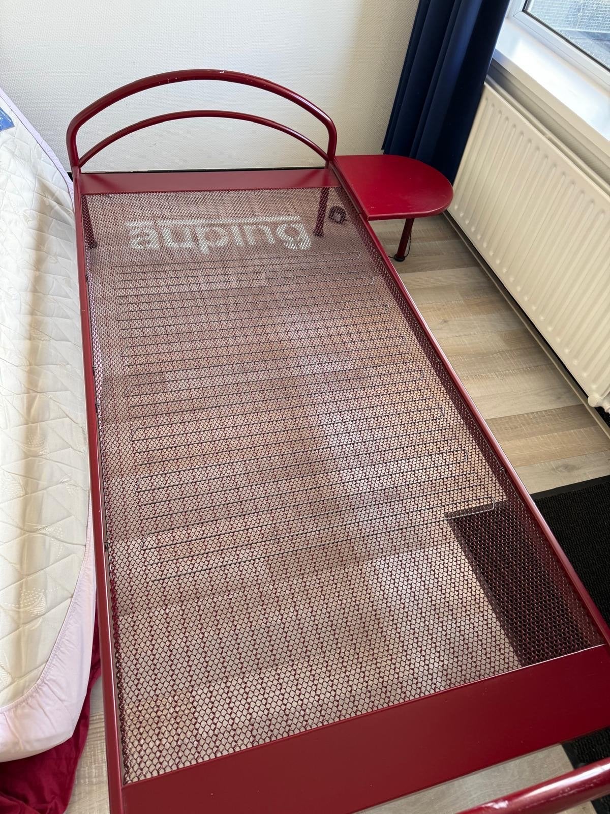 2 x Auping Eenpersoonsbed met lattenbodem en nachtkastje, Ophalen, Gebruikt, 90 cm, Eenpersoons