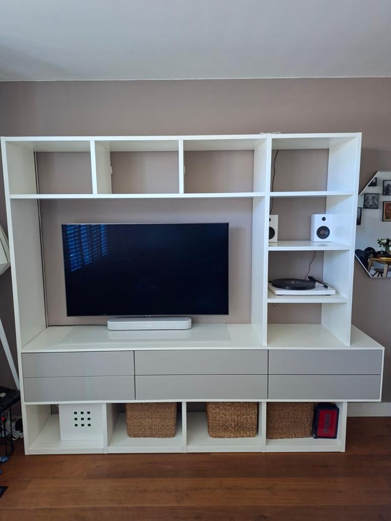 Groot Musterring design TV meubel mat wit/grijs, Huis en Inrichting, Kasten | Televisiemeubels, Zo goed als nieuw, 200 cm of meer
