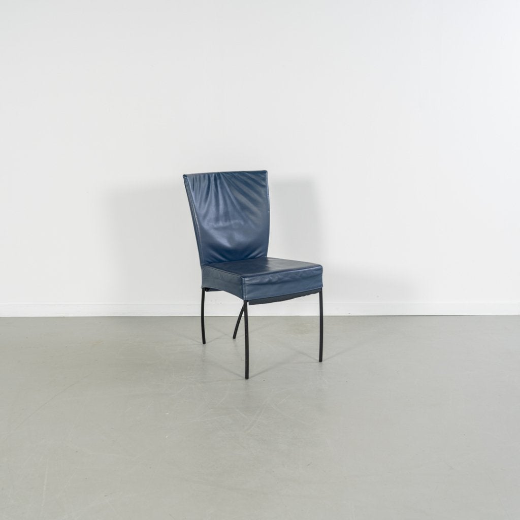 Montis Spica Stoel Blauw Leder - Zwart Frame, Niet ingevuld, Zo goed als nieuw, Niet ingevuld, Niet ingevuld