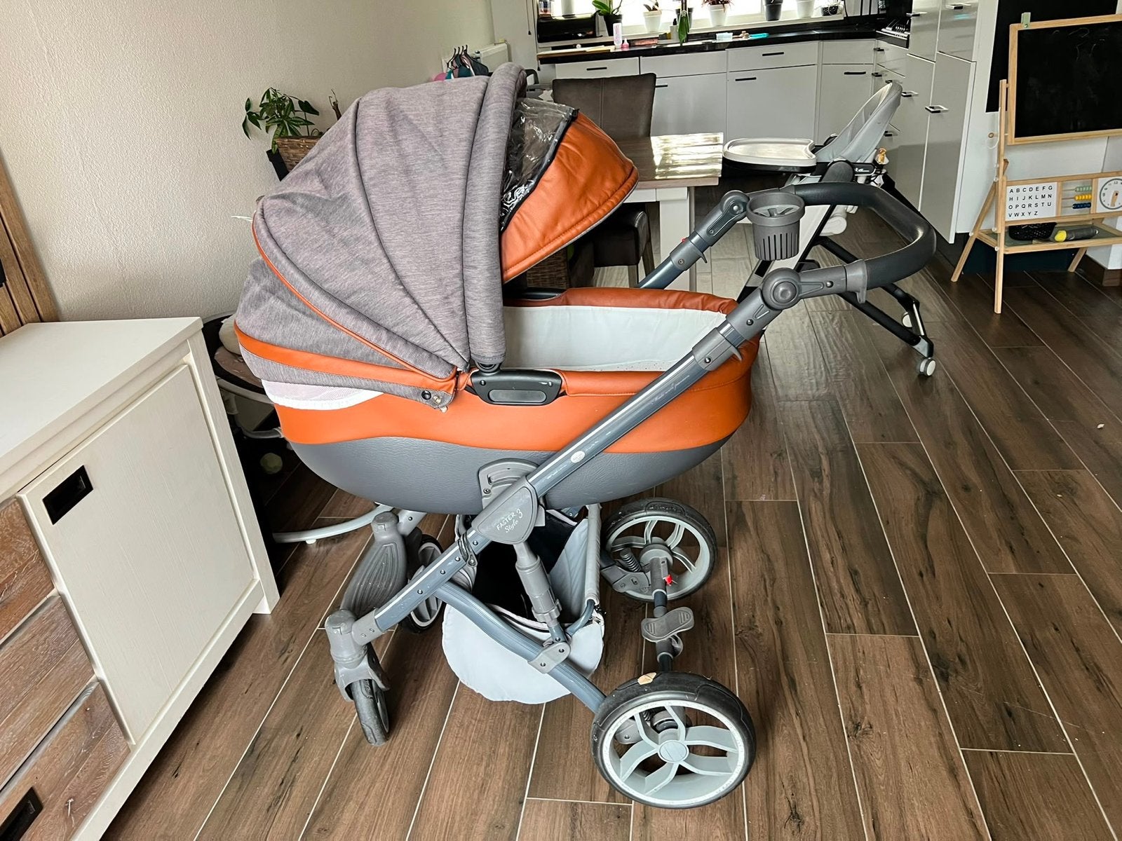 Anex Sport Combiwagen 3-in-1 met reiswieg en autostoeltje, Kinderen en Baby's, Kinderwagens en Combinaties, Gebruikt, Combiwagen