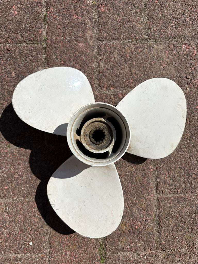 3 blads schroef 12 1/4x9-G, Watersport en Boten, Bootonderdelen, Ophalen of Verzenden, Gebruikt, Motor en Techniek, Motorboot