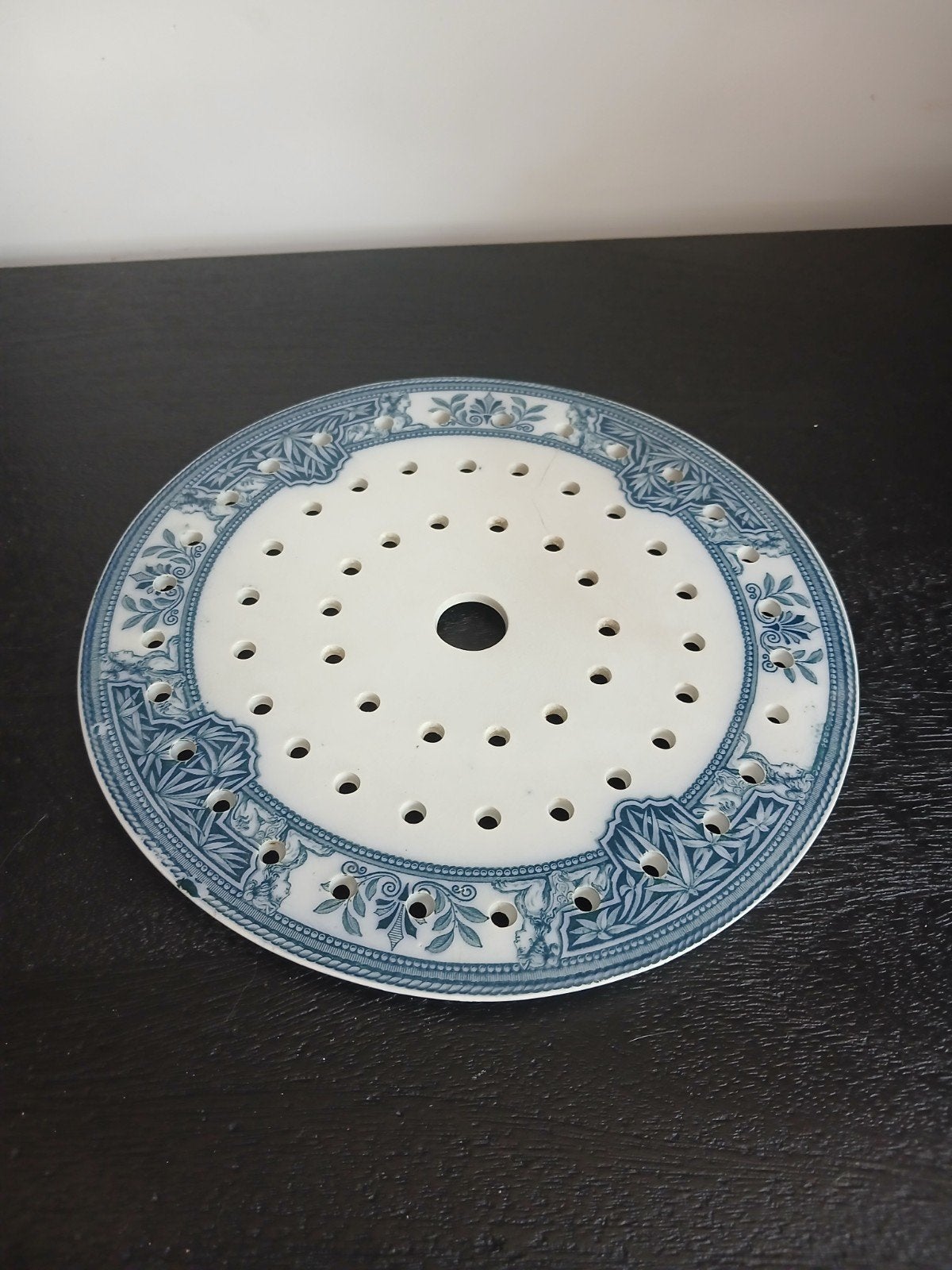 Wedgwood Columbia Blue 1848 schaal met treef 23 cm doorsnee, Ophalen of Verzenden
