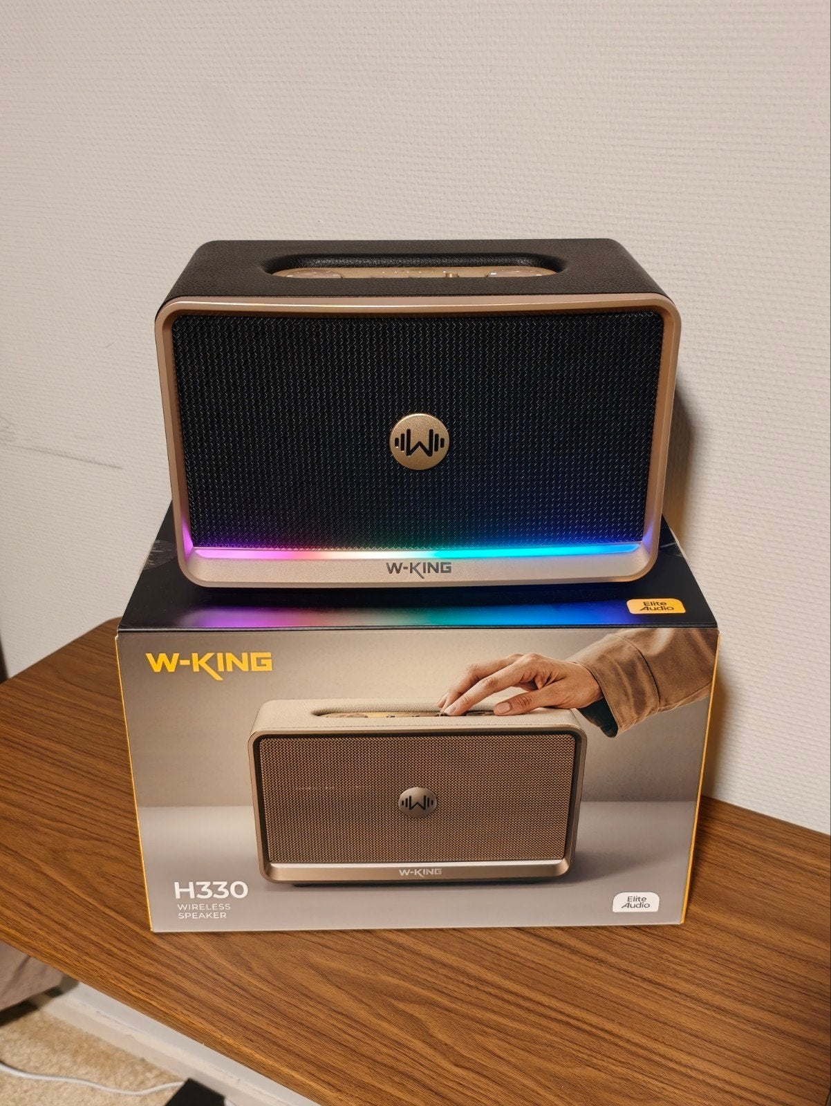 W-king H330 Retro Bluetooth Speaker met RGB-verlichting