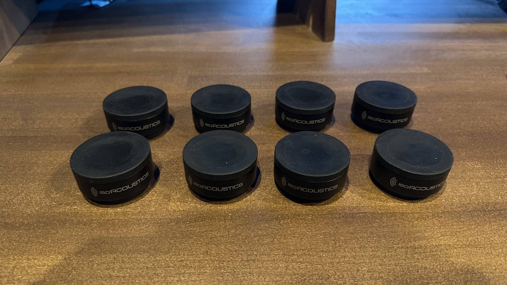 8x IsoAcoustics Iso-Pucks, Overige merken, Overige typen, Ophalen of Verzenden, Zo goed als nieuw