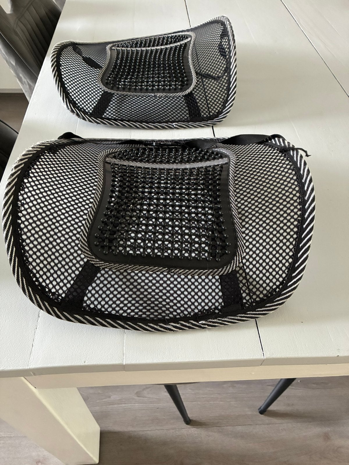 Ergonomische ruggesteun voor  in de auto, Ophalen, Zo goed als nieuw