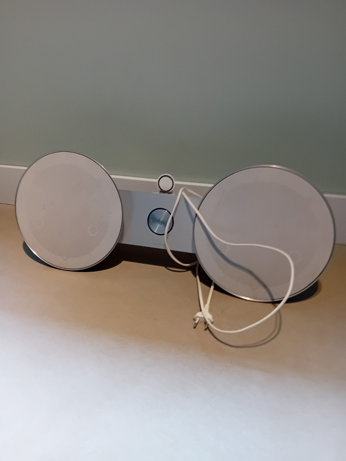 Bang & Olufsen Beosound Speaker - Elegant en Krachtig Geluid, Stereo speakers, Ophalen of Verzenden, Zo goed als nieuw, Bang & Olufsen