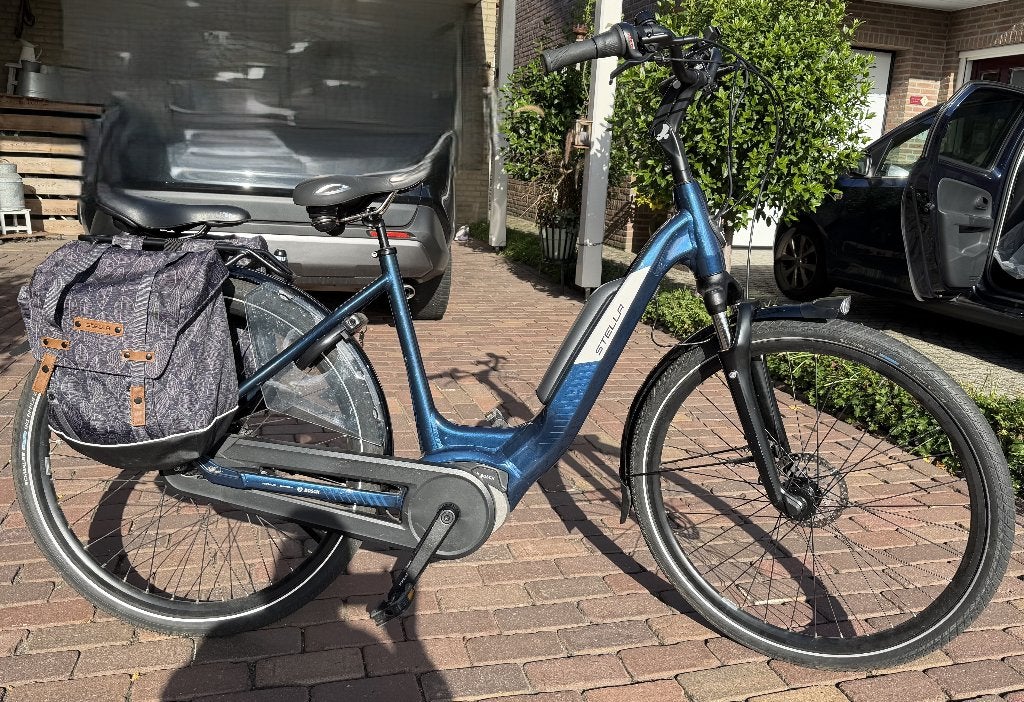 Stella Livorno Blue, Zo goed als nieuw, 51 tot 55 cm, 50 km per accu of meer, Ophalen