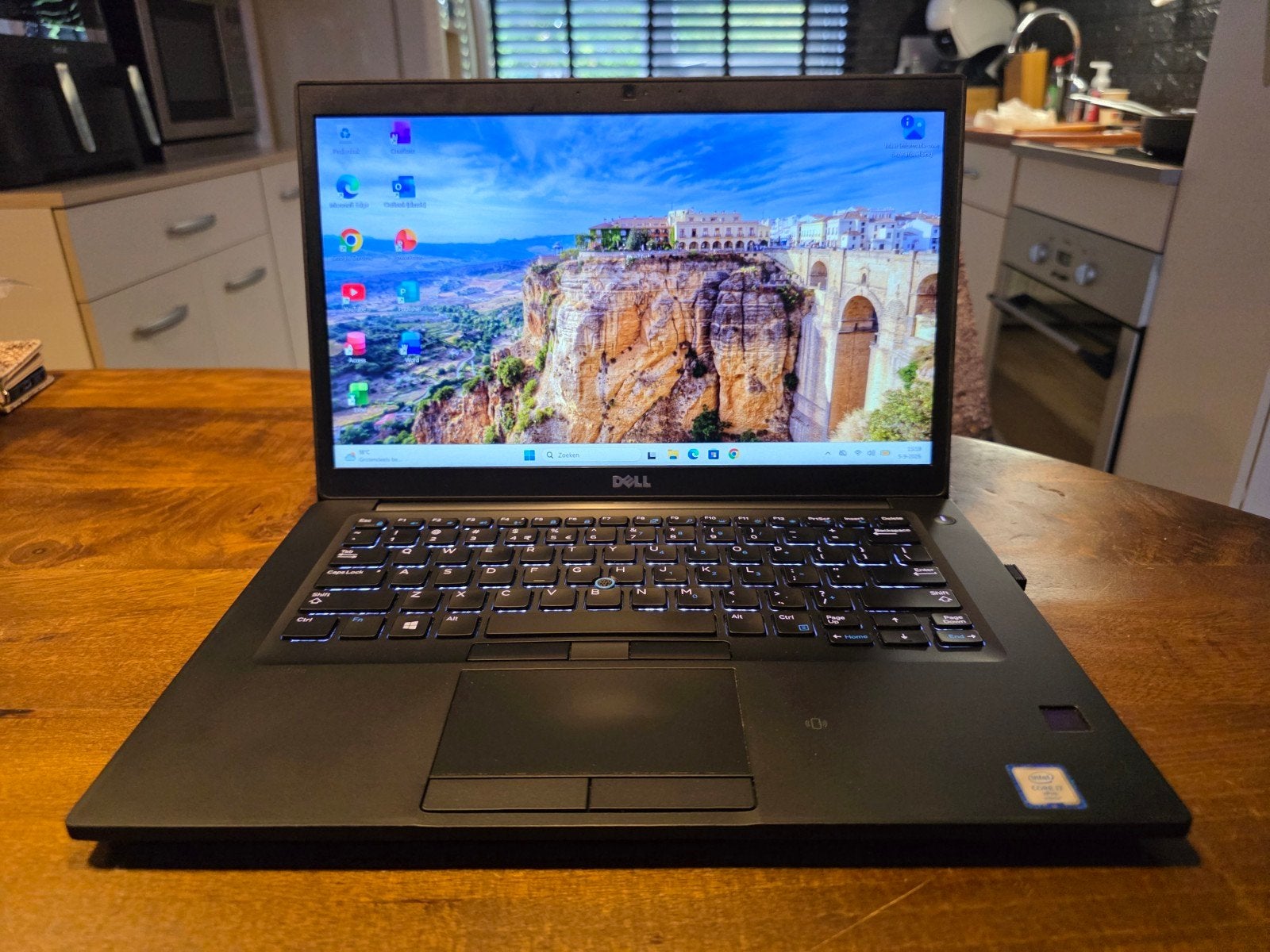 Dell latitude 7480/i7/16GB/256GB SSD/W11/Office/, Computers en Software, Dell Latittude, 2 tot 3 Ghz, Qwerty, Ophalen of Verzenden