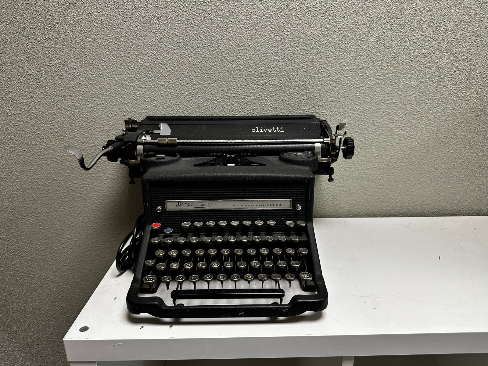 Antieke typemachine, Ophalen, Gebruikt