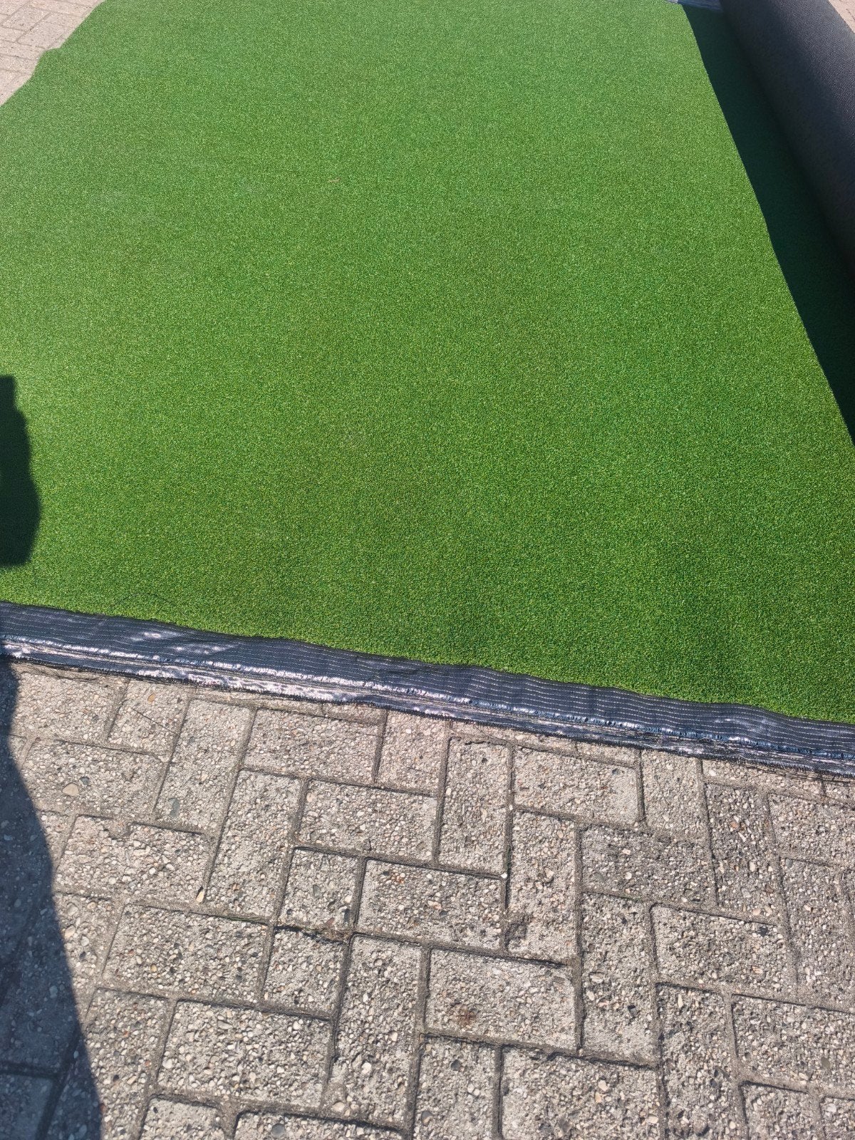 kunstgras nieuw 8.3x4 meter, 18 mm hoog hockey gras, Ophalen of Verzenden, Nieuw, 20 m² of meer, Kunstgras