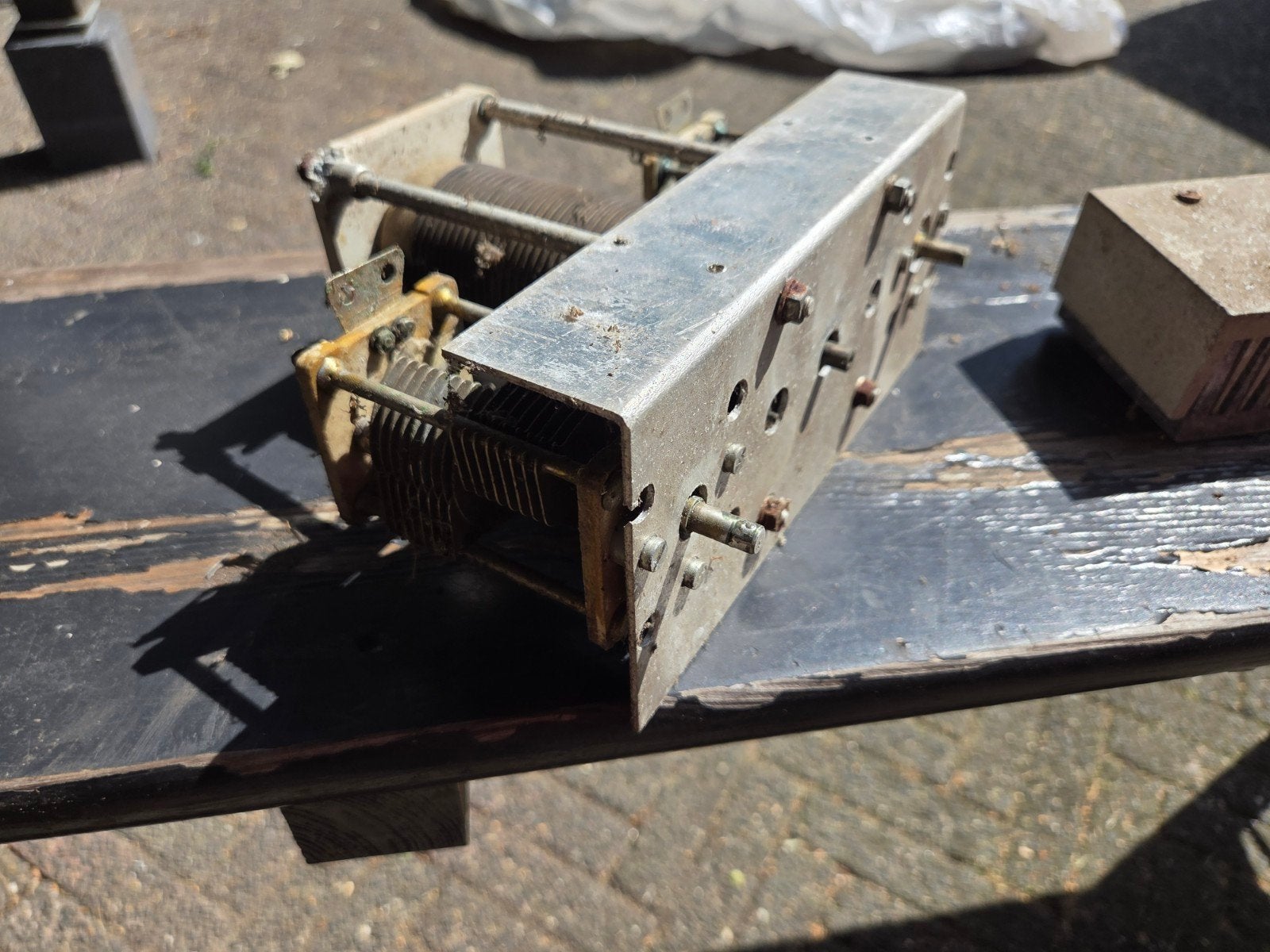 Te koop afstemcondensator en koel ribben, Ophalen