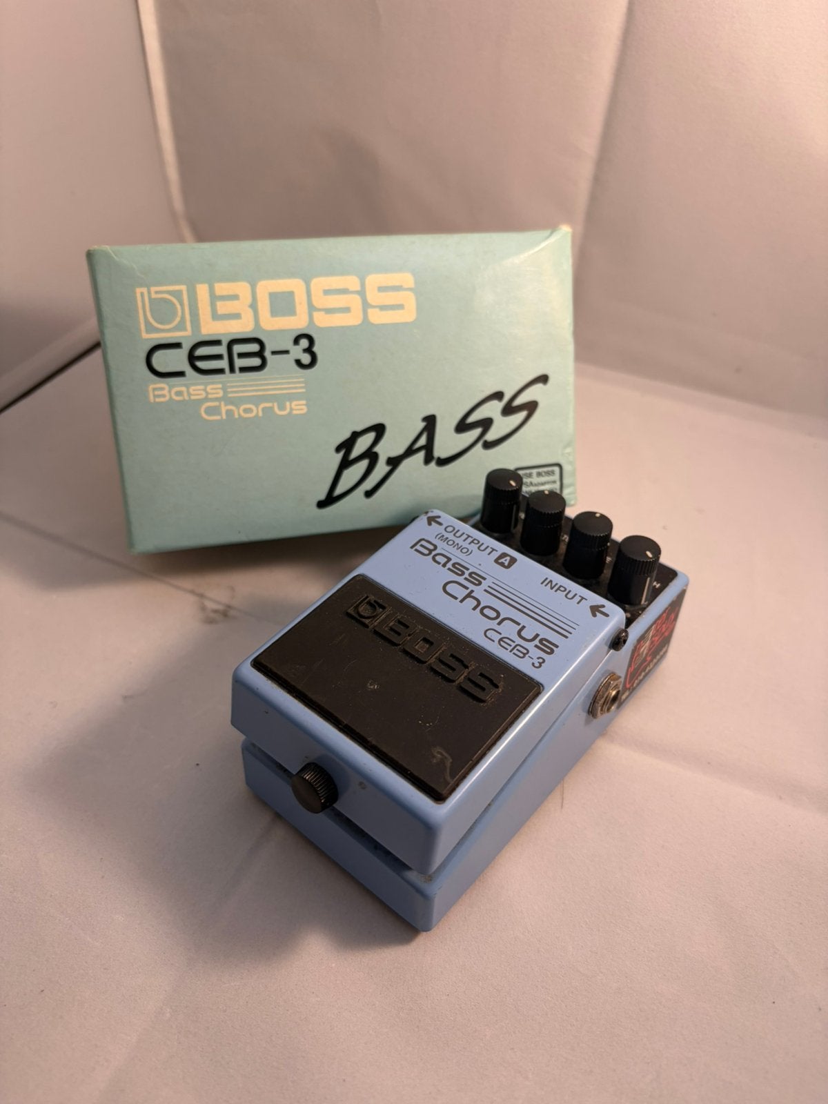 Boss CEB-3 bass chorus, Muziek en Instrumenten, Effecten, Ophalen, Zo goed als nieuw, Chorus