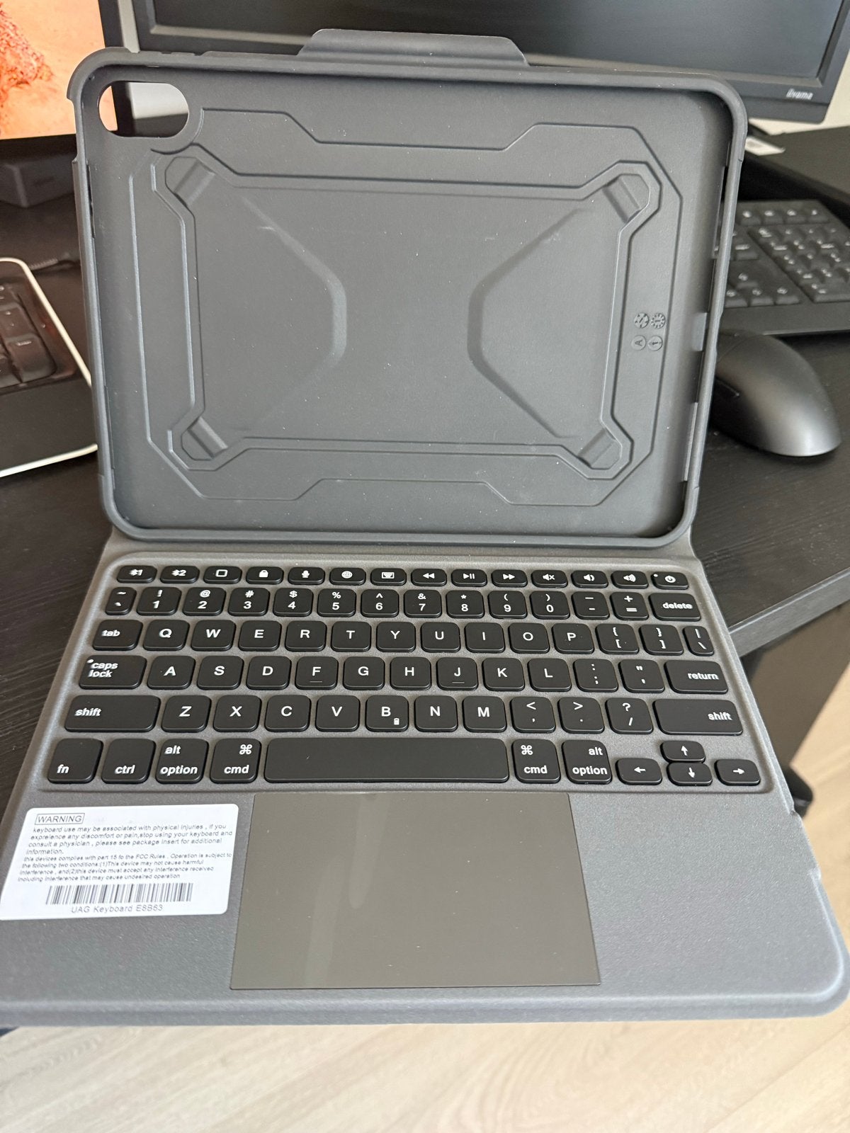 UAG Bluetooth Toetsenbord Case voor iPad 10.9" (10e Gen), Kunststof, Zwart, UAG, Nieuw