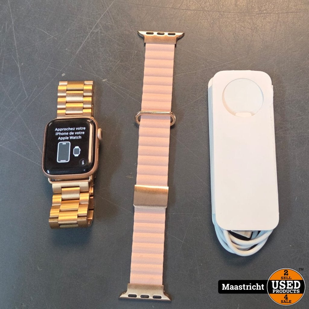 Apple Watch Series 6 40mm Gold, in nette staat, Apple, Gebruikt, Support@apple.com, One Apple Park Way
Cupertino, CA 95014
United States