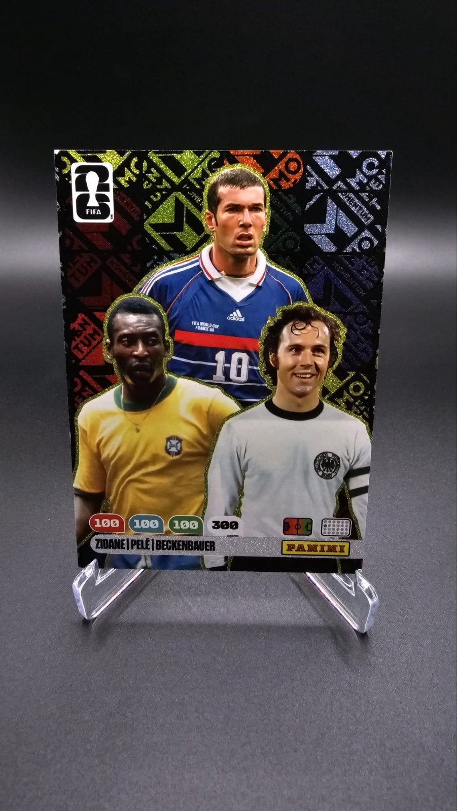 Panini 2026 MOMENTUM Kaart – Zidane / Pelé / Beckenbauer, Ophalen of Verzenden, Zo goed als nieuw, Overige sporten, Spelerskaart