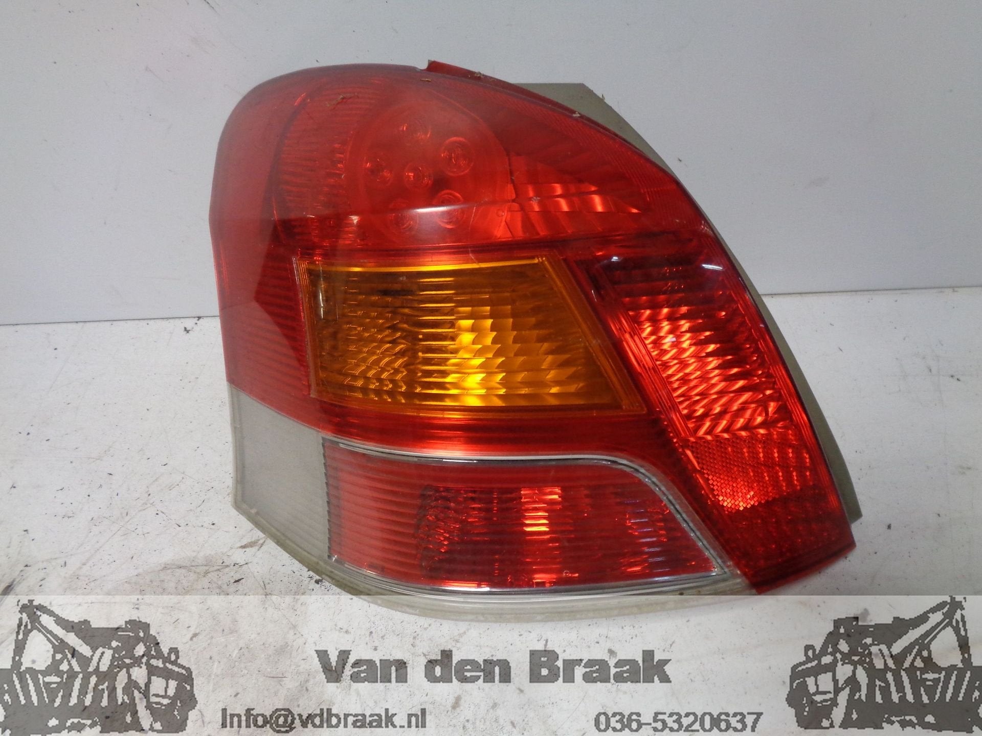 Toyota Yaris 5drs 2009-2011 Achterlicht links (Led), Gebruikt, -, Herkomst onderdeel bekend, -