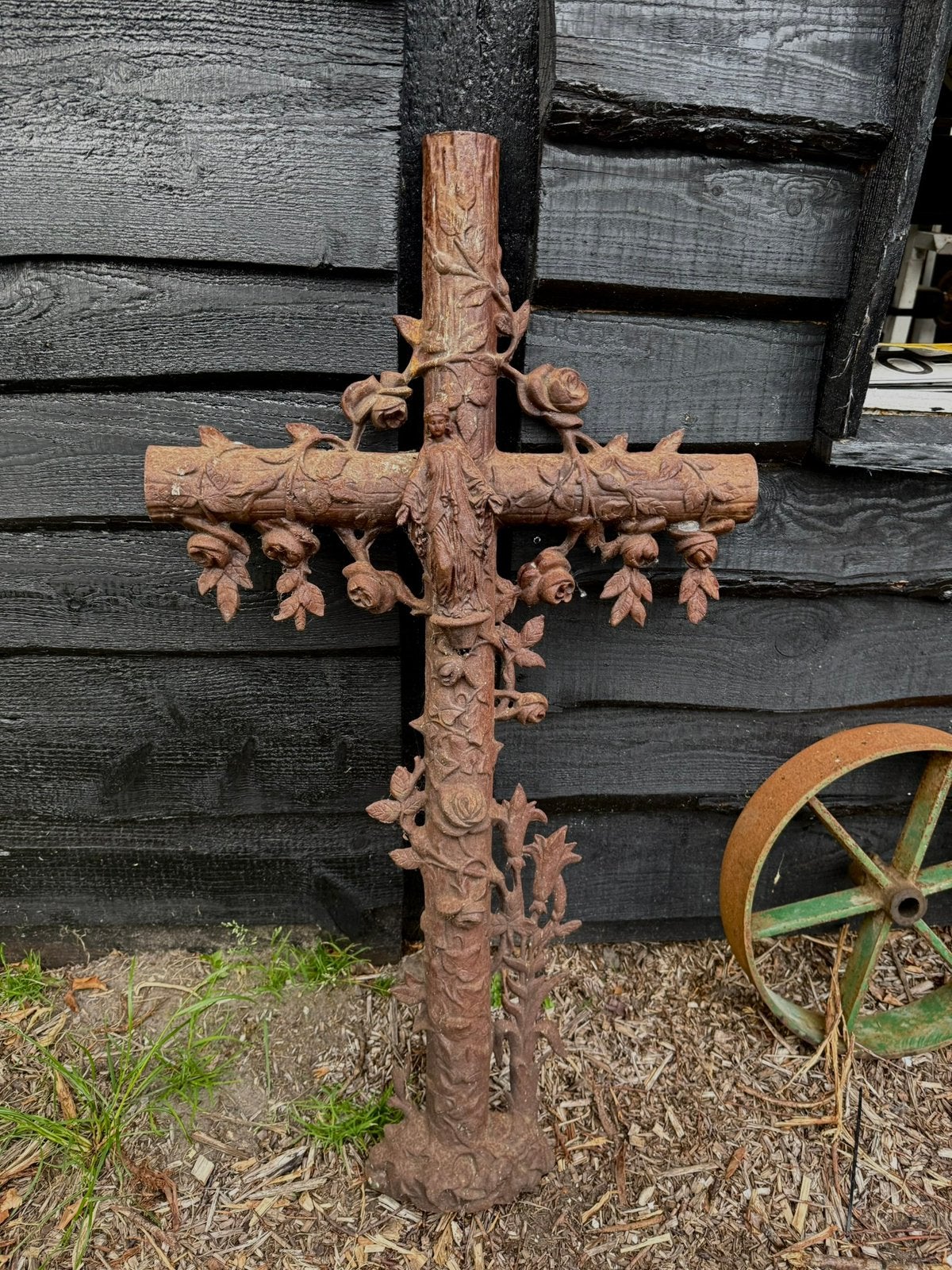 Groot antiek gietijzeren Maria kruis uit ca 1900 ca 70/75 cm, Antiek en Kunst, Ophalen of Verzenden