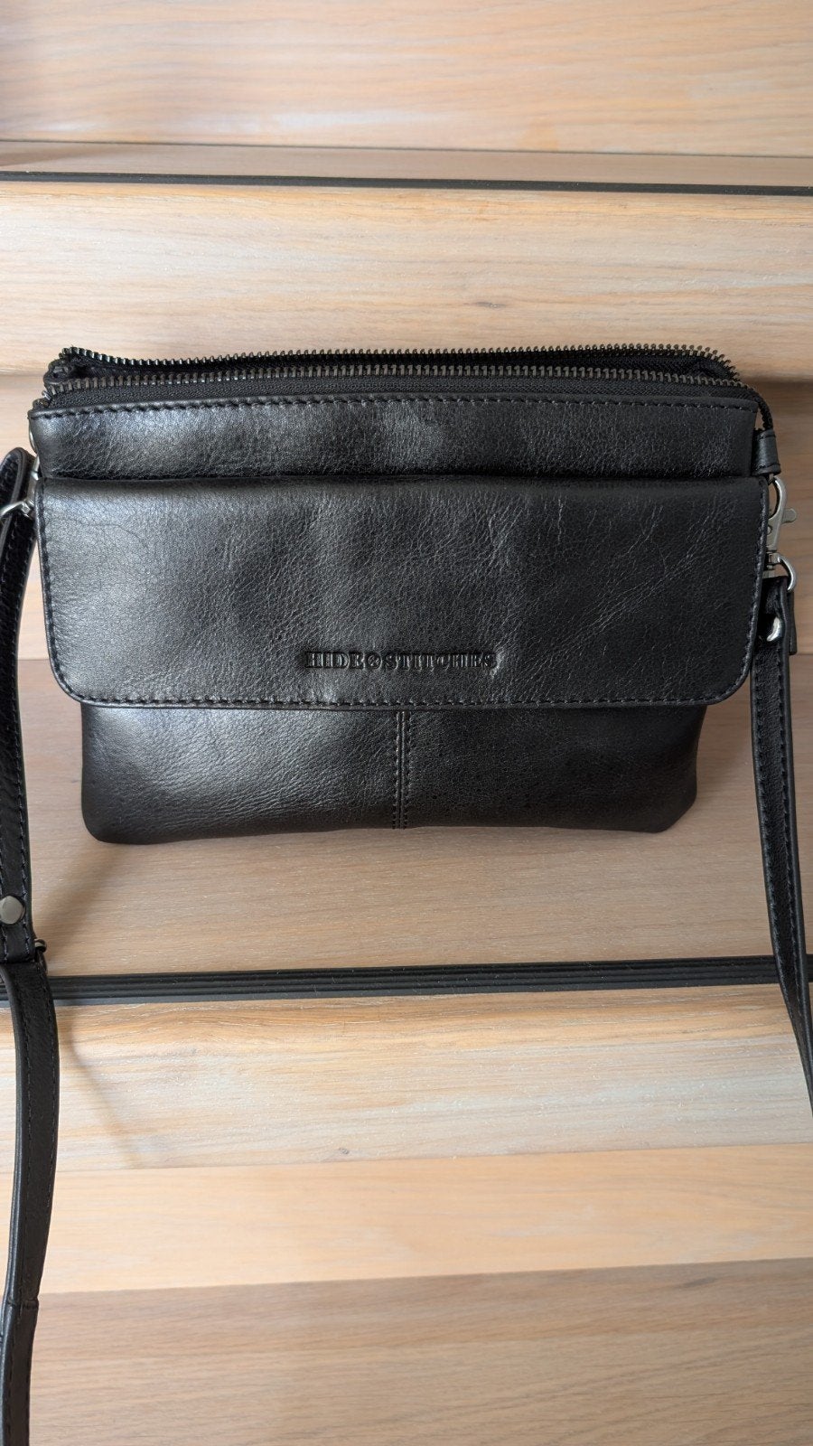 Nieuwe Hide & Stitches Crossbody Tas - Zwart, Omg Gorinchem, Ophalen of Verzenden, Nieuw, Zwart, Schoudertasje
