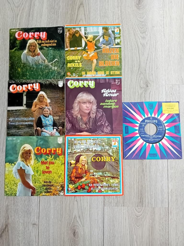 Corry Konings 7 singles, Ophalen of Verzenden