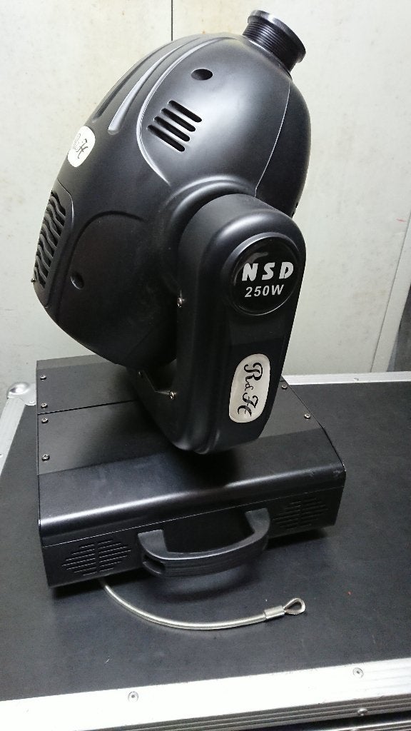 Moving head 250 w, Ophalen, Zo goed als nieuw, Licht, Kleur
