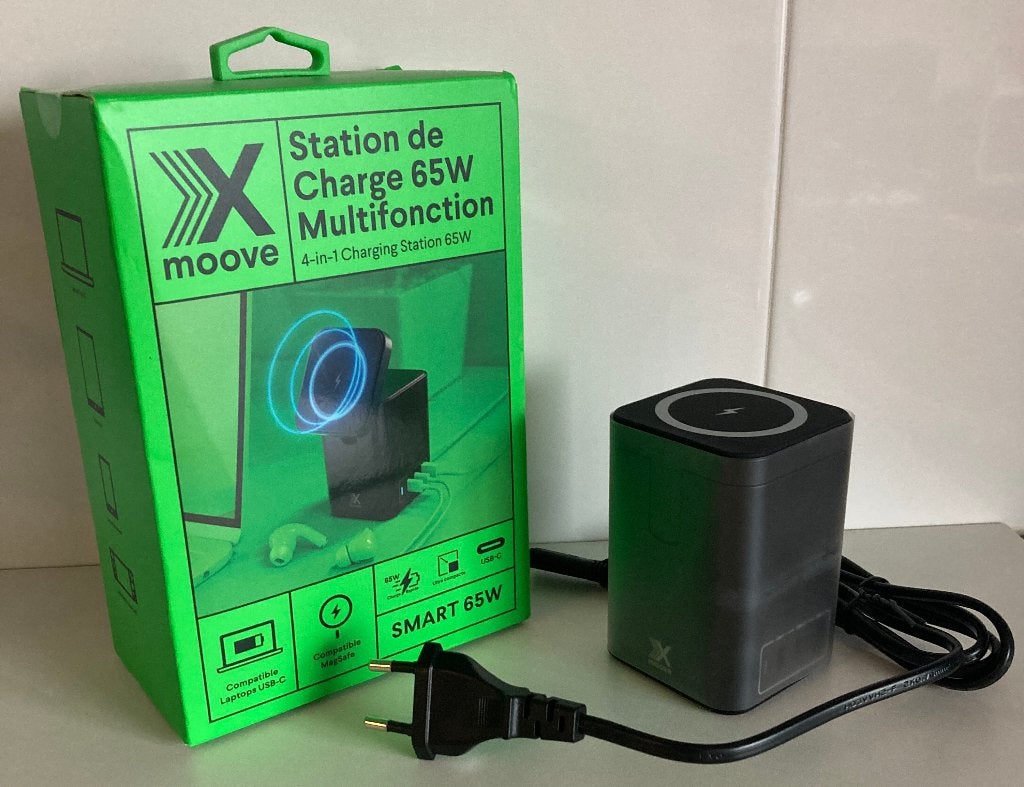 XMoove GaN 65W USB-A/C Charging station|4-in-1,PD/MagSafe/Qi, Telecommunicatie, Mobiele telefoons | Telefoon-opladers, Nieuw, Oplaadstation