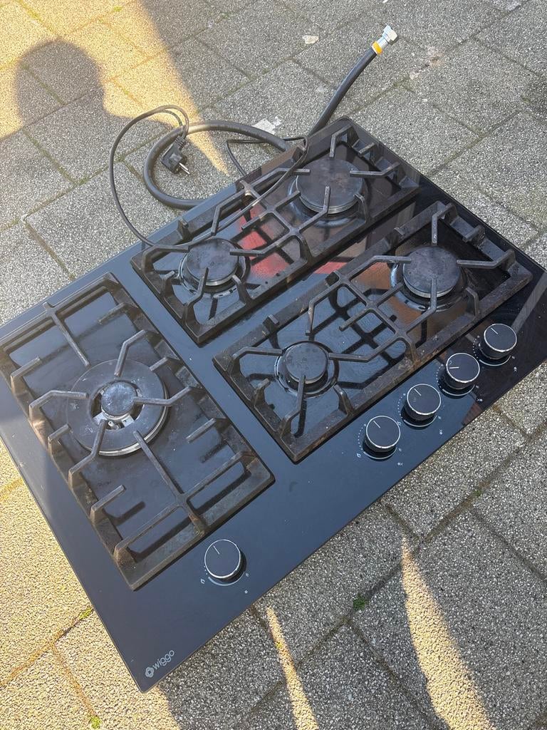 Wiggo 5-pits gasfornuis - Functioneert perfect!, Witgoed en Apparatuur, Fornuizen, Ophalen, Gebruikt, Gas, 5 kookzones of meer