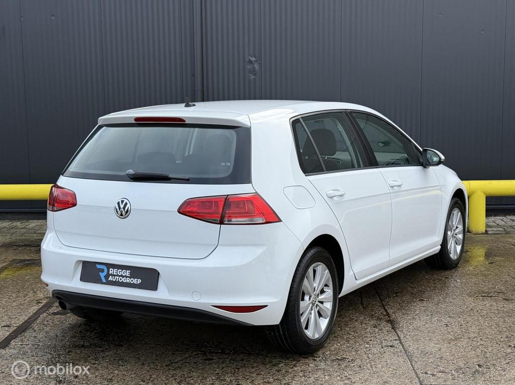 Volkswagen Golf 1.2 TSI Connected Series CRUISE, Auto's, Voorwielaandrijving, Gebruikt, Euro 6, 610 kg