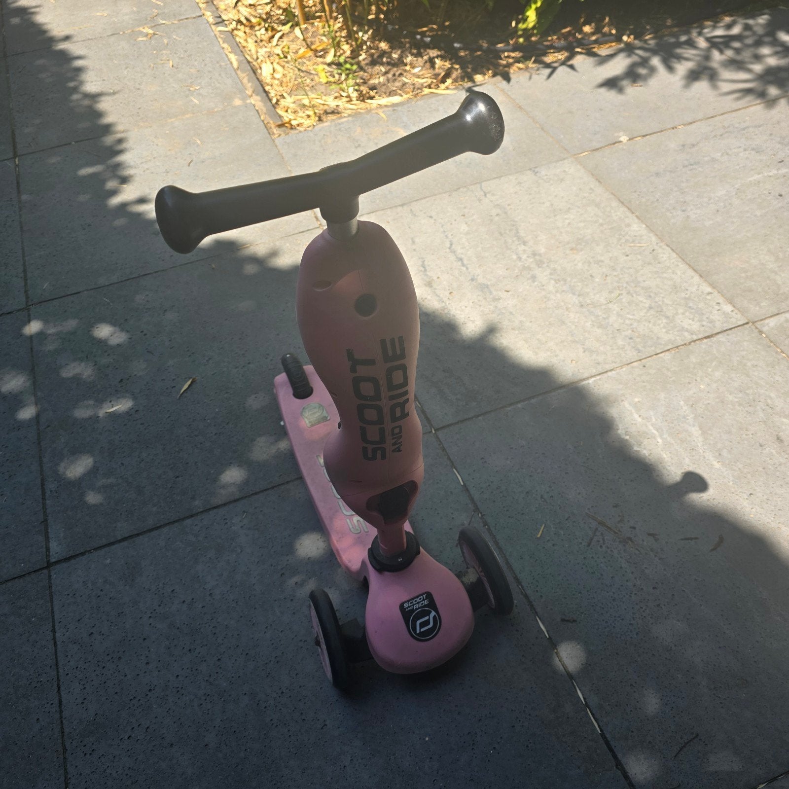 Scoot & Ride Highwaykick 1 - Roze Step (2-in-1), Ophalen