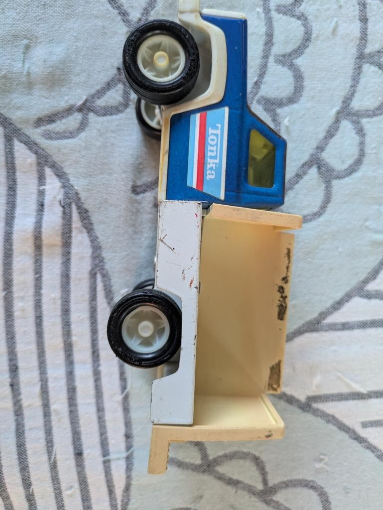 Vintage Tonka kiepwagen - Blauw en beige speelgoedtruck, Ophalen of Verzenden, Gebruikt