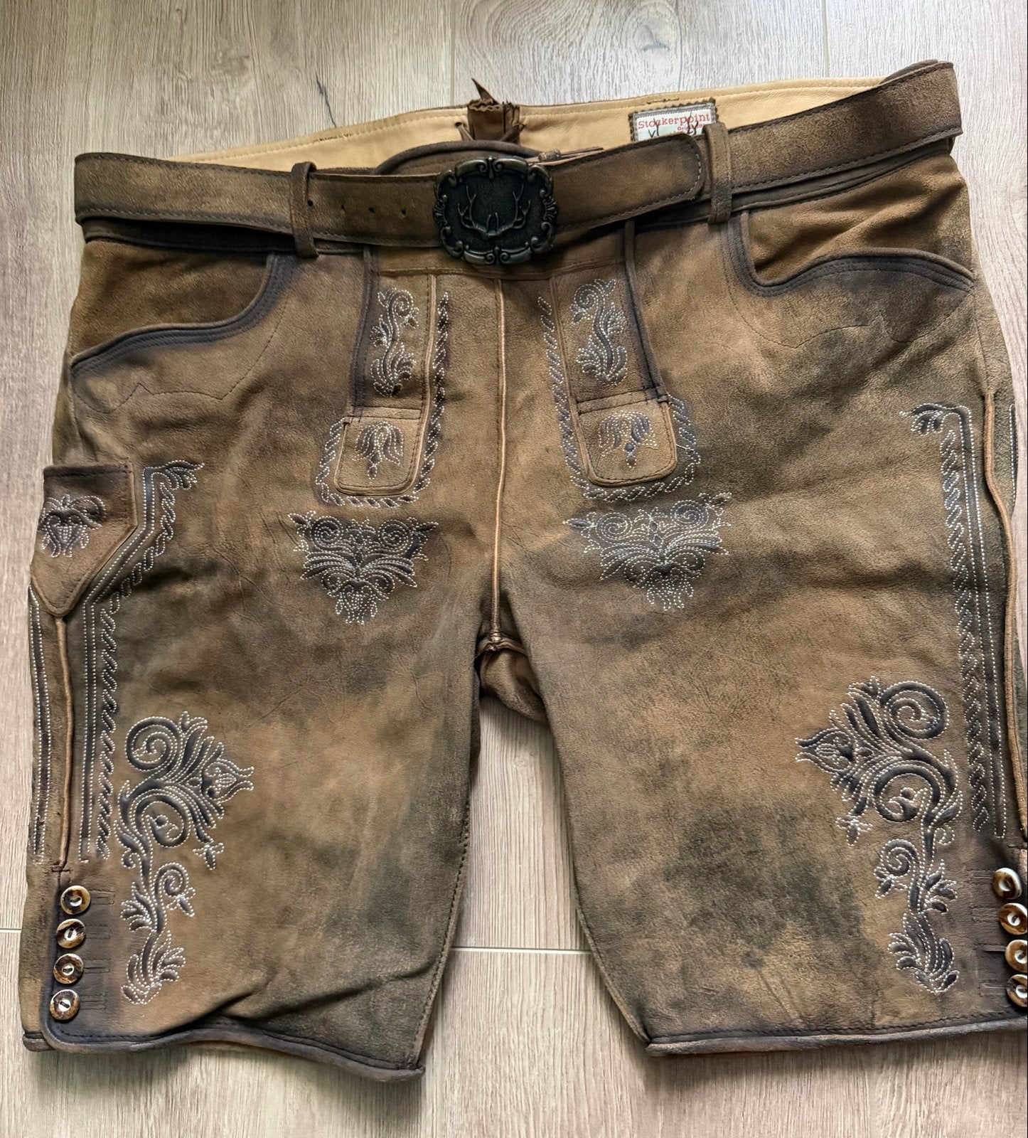 Traditionele Lederhose - Bruin met borduursel, Kleding | Heren, Broeken en Pantalons, Bruin, Geen merk, Maat 56/58 (XL), Ophalen of Verzenden