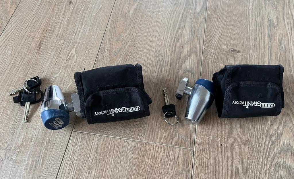ABUS Granit Victory Remschijfsloten voor motor (2 stuks), Ophalen of Verzenden, Gebruikt