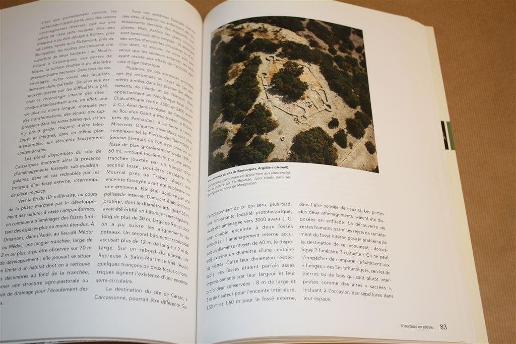 Ten tijde van de dolmens. Frankrijk 500 jr geleden., Ophalen of Verzenden, Gelezen, Europa