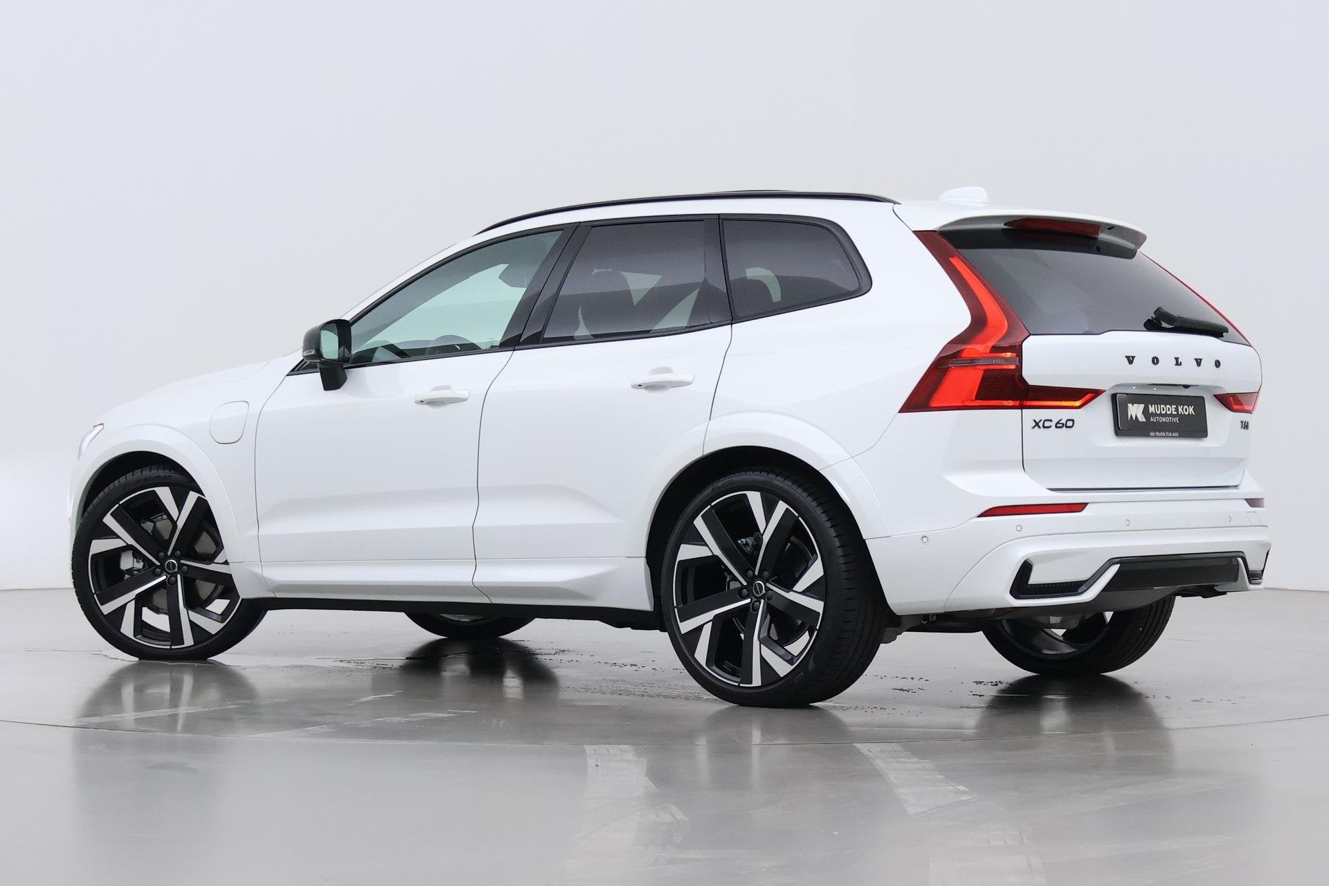 Volvo XC60 T6 Ultra Black Edition | 22 Inch | Bowers&Wilkins, Automaat, Gebruikt, Euro 6, 1969 cc