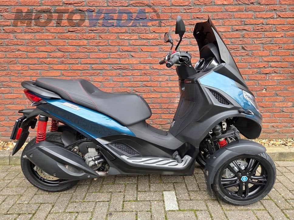 PIAGGIO MP3 300 HPE (bj 2022), Scooter, Onbekend, Onbekend, Minimaal motorrijbewijs A2