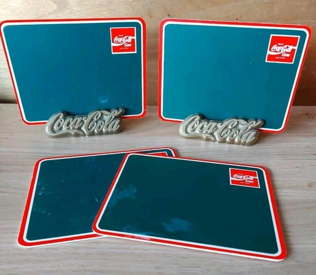 4 COCA COLA BORDJES EN 2 GOUDEN HOUDERS*TAFEL DECORATIE, Verzenden, Zo goed als nieuw, Gebruiksvoorwerp