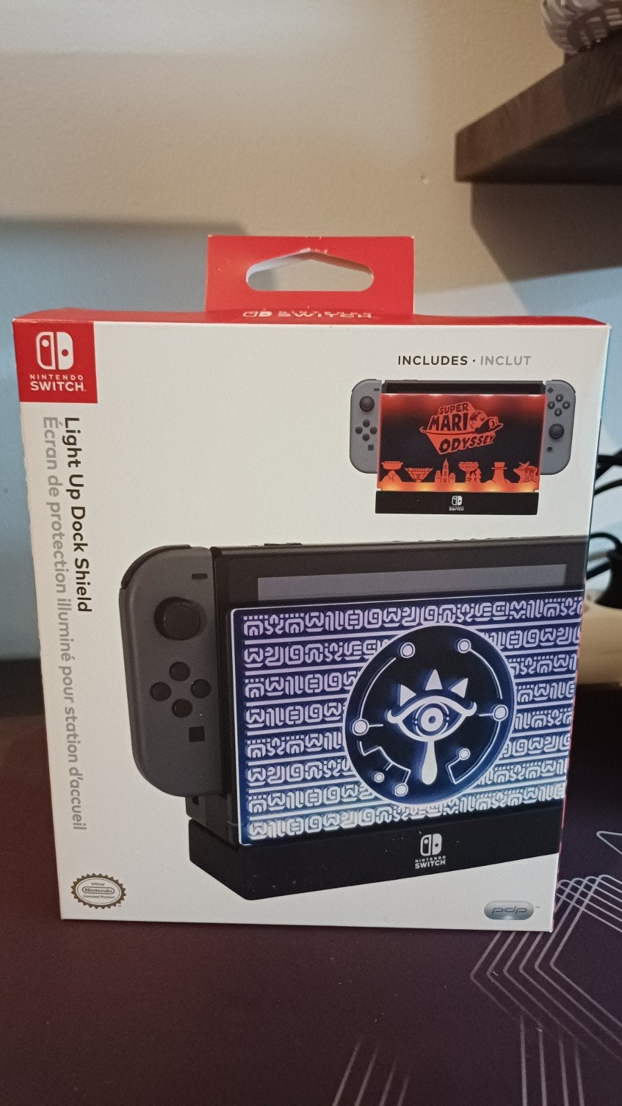 Nintendo Switch Light Up Dock Shield - Zelda & Mario, Spelcomputers en Games, Ophalen of Verzenden, Zo goed als nieuw, Switch Original