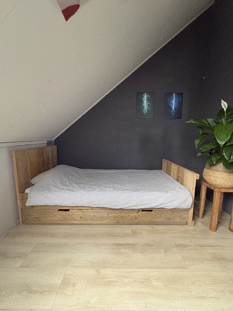 Bed steigerhout met logeerlade, Huis en Inrichting, Ophalen, Gebruikt, 90 cm, Eenpersoons