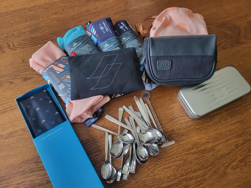 KLM, Air France, Swiss Business Class amenity kid, Ophalen of Verzenden, Overige typen