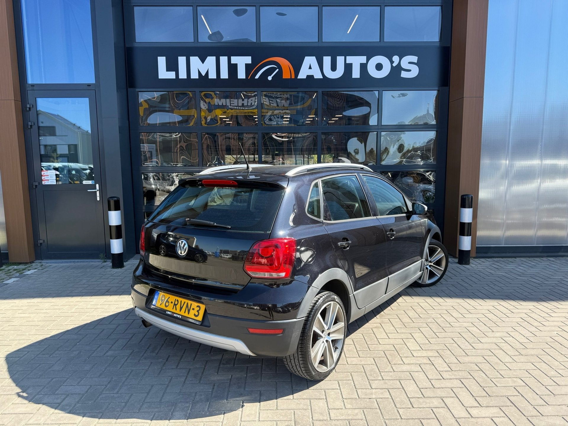 Volkswagen Polo 1.6 TDI Cross Aut/Climate/Cruise/Pdc/Leer/NA, Euro 5, Gebruikt, Zwart, 4 cilinders