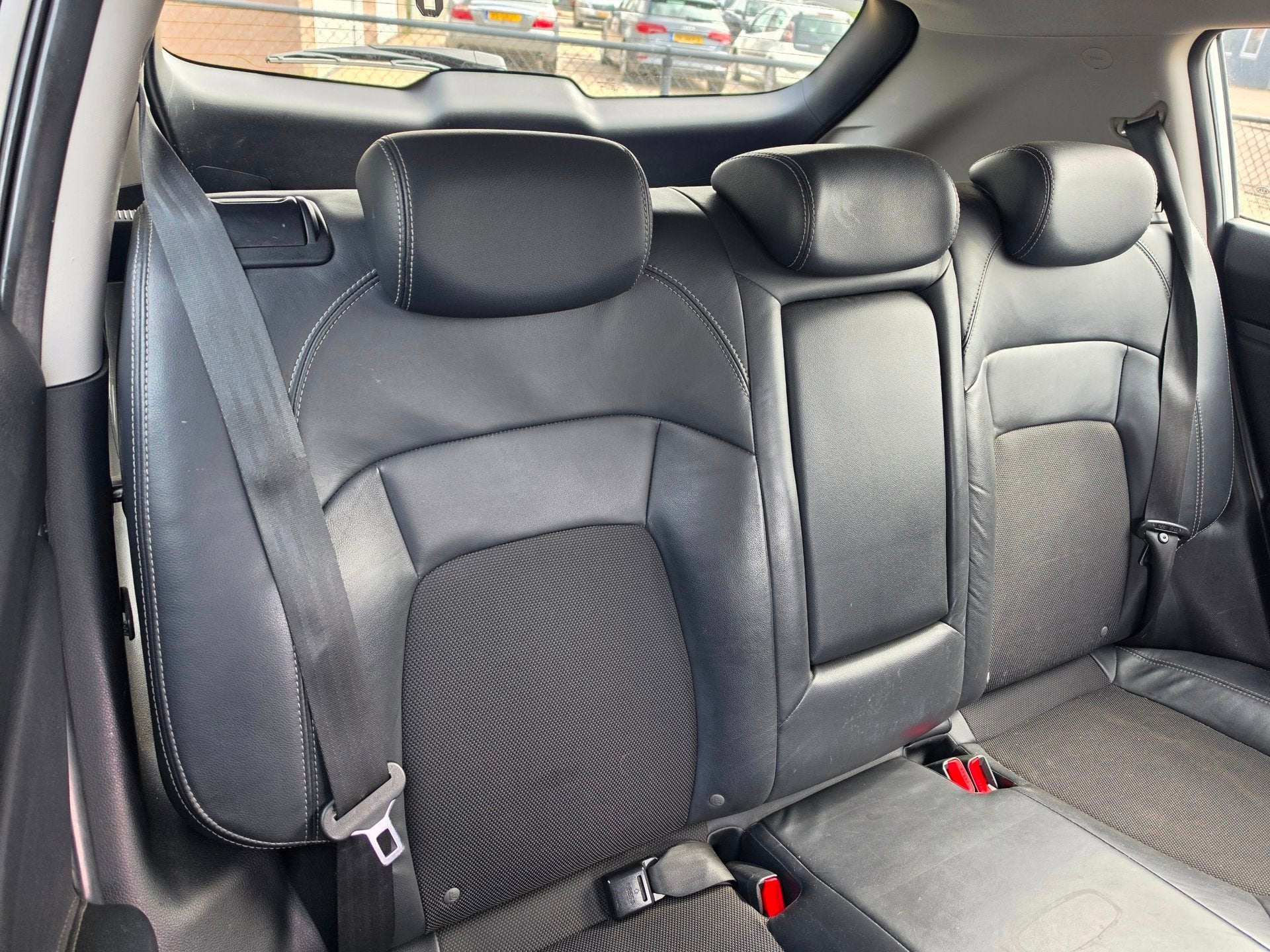 Foto 12 van Kia Sportage 2.0 X-ecutive Plus Pack